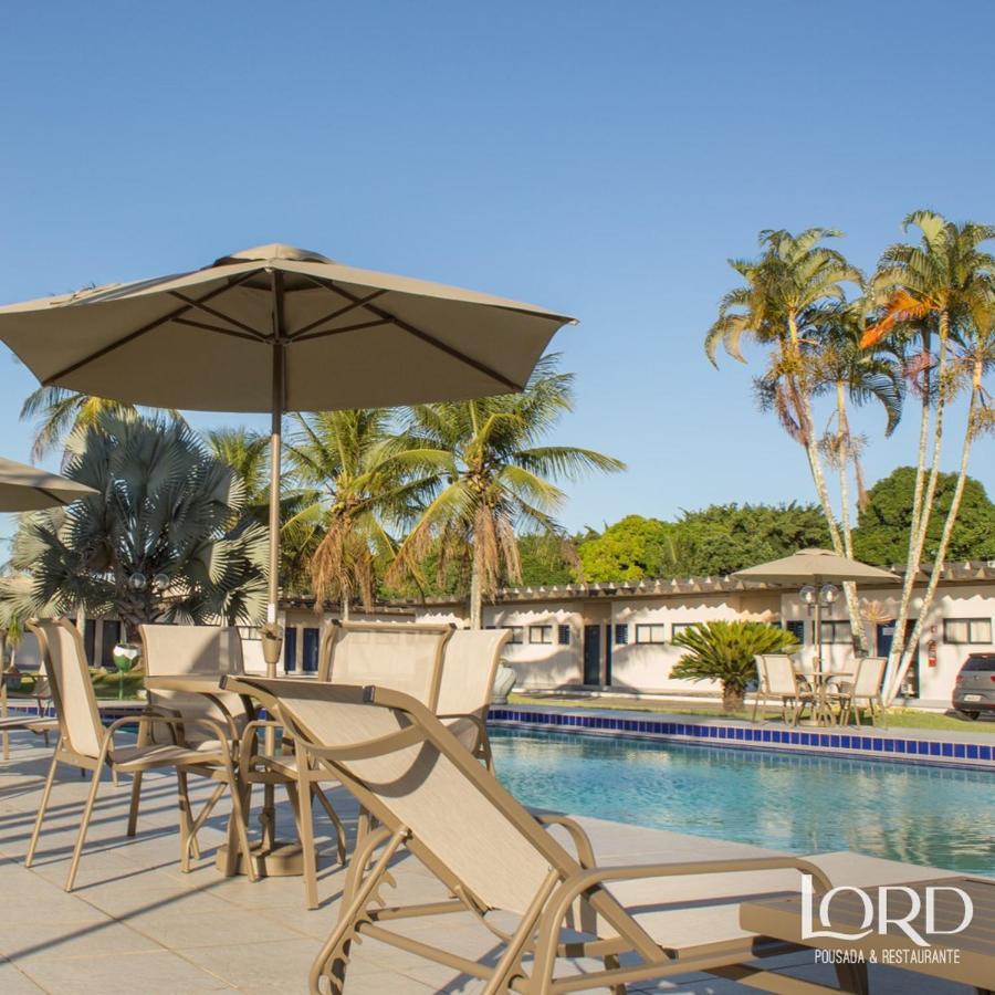Hotel Pousada Lord Teixeira de Freitas Buitenkant foto