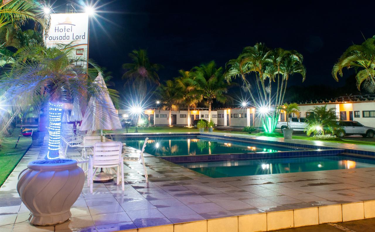 Hotel Pousada Lord Teixeira de Freitas Buitenkant foto