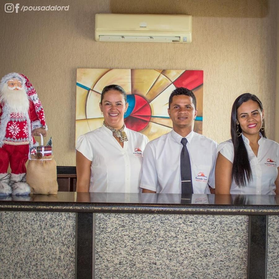 Hotel Pousada Lord Teixeira de Freitas Buitenkant foto